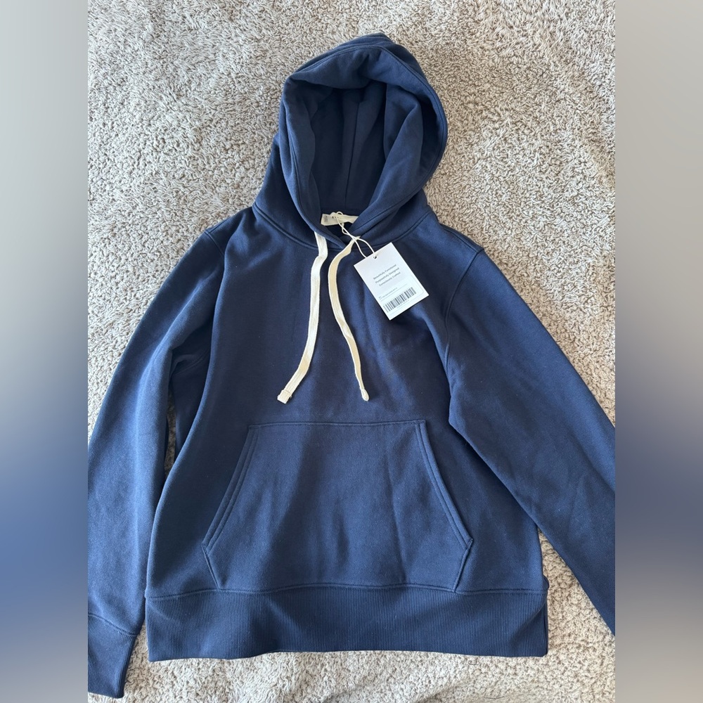 Everlane Women’s Off Duty Terry Hoodie